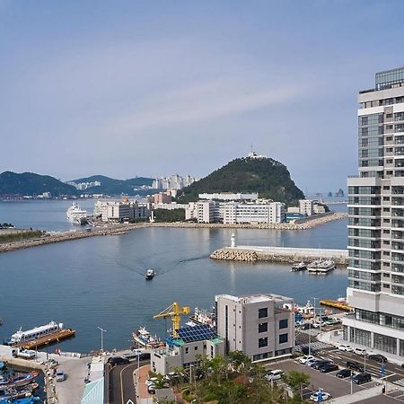 Citadines Connect Hari Busan Exterior photo